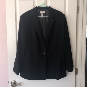 Black lined blazer